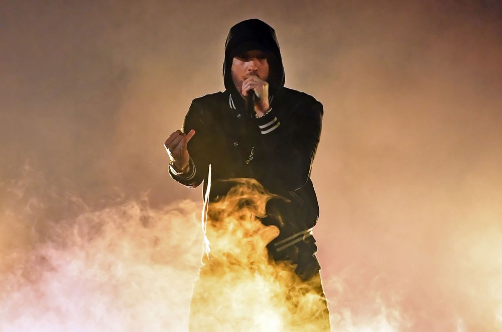 Eminem Asked, Fans Answered: 21 of the Best #GodzillaChallenge Videos Eminem Asked, Fans Answered: 21 of the Best #GodzillaChallenge Videos