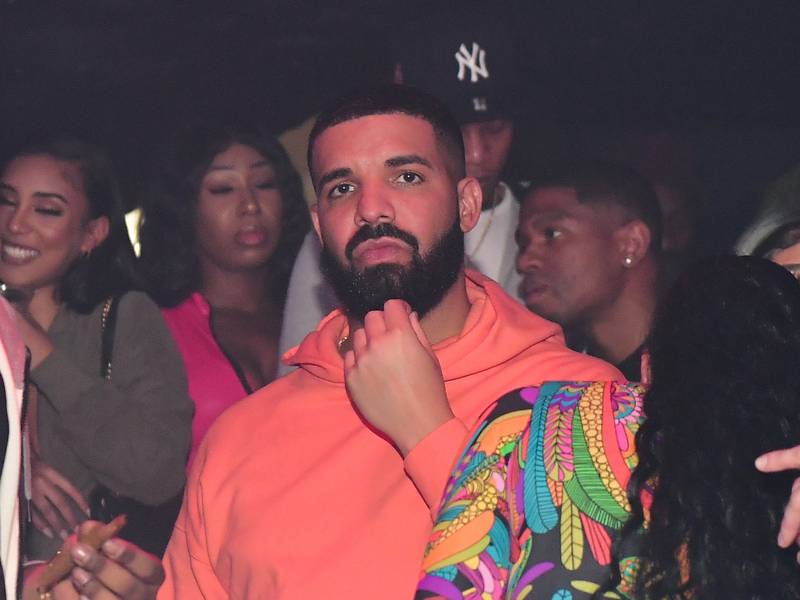 Drake Releases New Songs ‘When To Say When’ & ‘Chicago Freestyle’