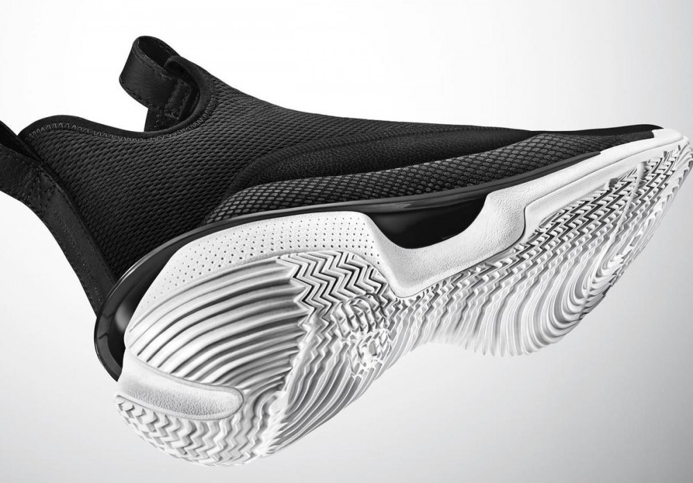 Under Armour Reveals Steph Curry's New Laceless Sneaker