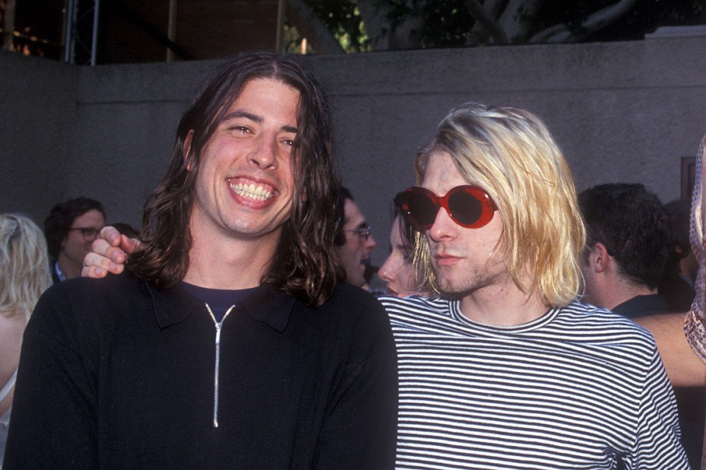 Dave Grohl Remembers Feeling ‘Strange’ After Kurt Cobain Died Dave Grohl Remembers Feeling ‘Strange’ After Kurt Cobain Died