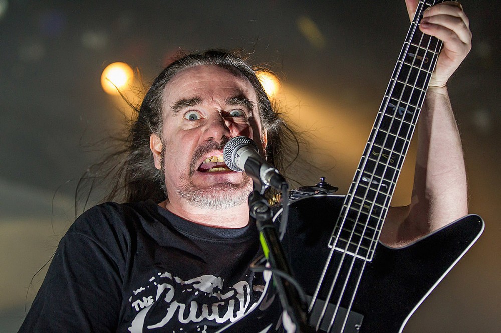 Carcass Debut Vicious New Song ‘Kelly’s Meat Emporium’ + Announce ‘Torn Arteries’ Album Details Carcass Debut Vicious New Song ‘Kelly’s Meat Emporium’ + Announce ‘Torn Arteries’ Album Details