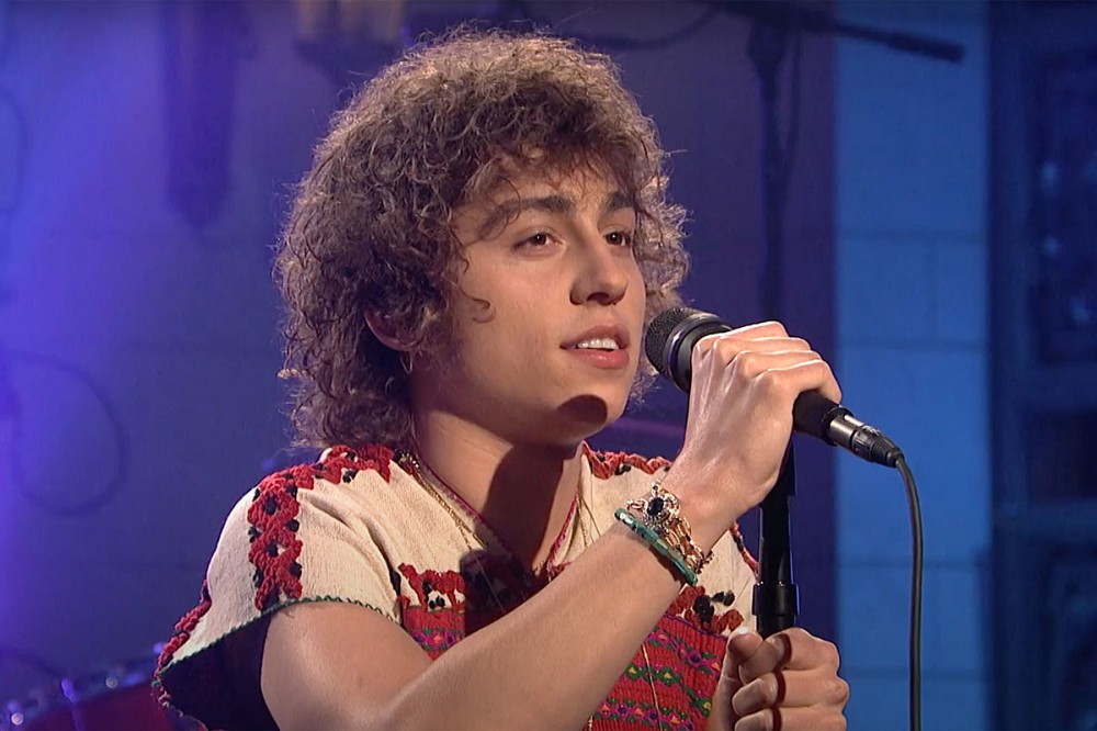 Greta Van Fleet See Sales Jump Over Viral ‘SNL’ TikTok Trend Greta Van Fleet See Sales Jump Over Viral ‘SNL’ TikTok Trend