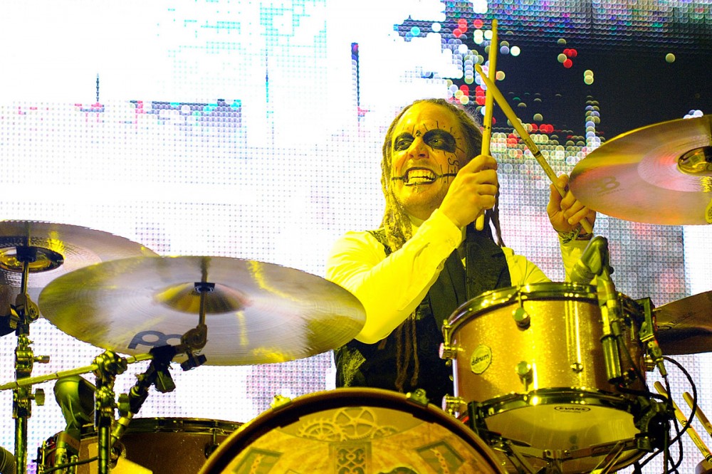 Shinedown Drummer to Miss Shows After Breakthrough COVID-19 Case Shinedown Drummer to Miss Shows After Breakthrough COVID-19 Case