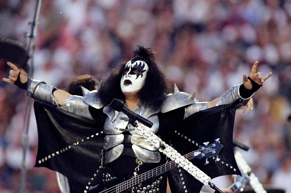 Gene Simmons Confirms KISS Will Begin Las Vegas Residency in December Gene Simmons Confirms KISS Will Begin Las Vegas Residency in December