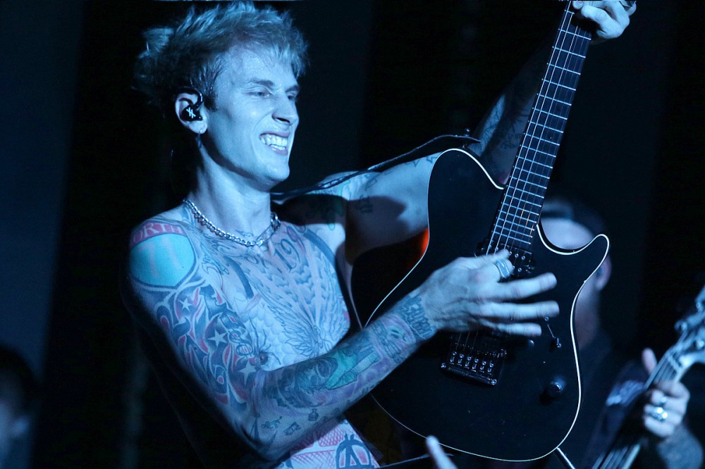 Machine Gun Kelly Announces New Album ‘Born With Horns’ Machine Gun Kelly Announces New Album ‘Born With Horns’
