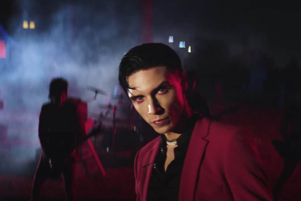 Black Veil Brides Lay to Rest Four-Part Video Epic With ‘Torch’ Black Veil Brides Lay to Rest Four-Part Video Epic With ‘Torch’