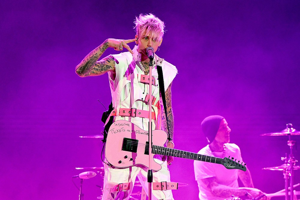 Machine Gun Kelly Defends His Genre Change – ‘Shut the F–k Up’ Machine Gun Kelly Defends His Genre Change – ‘Shut the F–k Up’