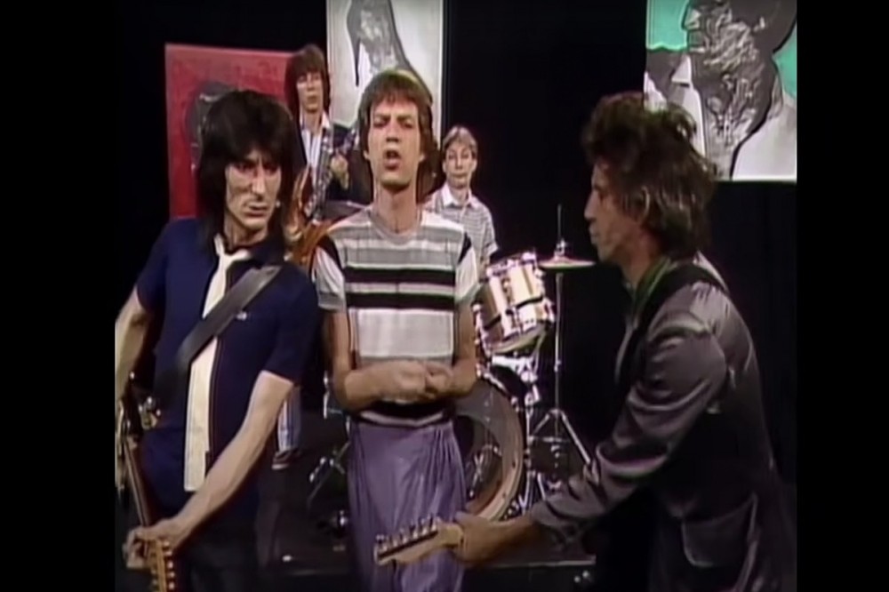 Rolling Stones Issue Previously Unreleased ‘Living in the Heart of Love’ From Upcoming ‘Tattoo You’ 40th Anniversary Deluxe Box Set Rolling Stones Issue Previously Unreleased ‘Living in the Heart of Love’ From Upcoming ‘Tattoo You’ 40th Anniversary Deluxe Box Set