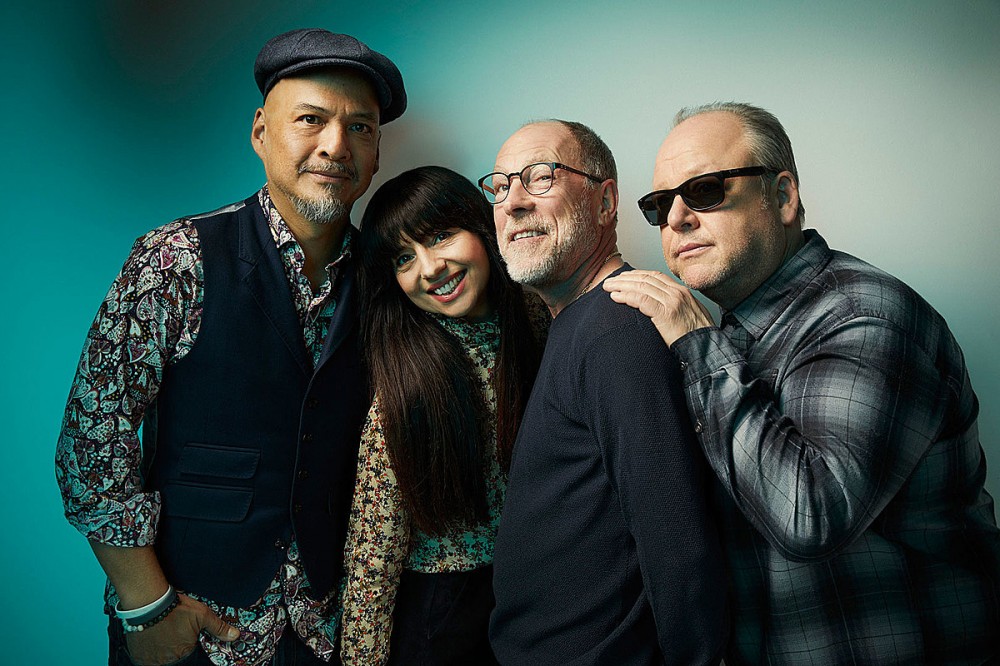 Pixies Cancel Fall 2021 Tour Over COVID Concerns Pixies Cancel Fall 2021 Tour Over COVID Concerns