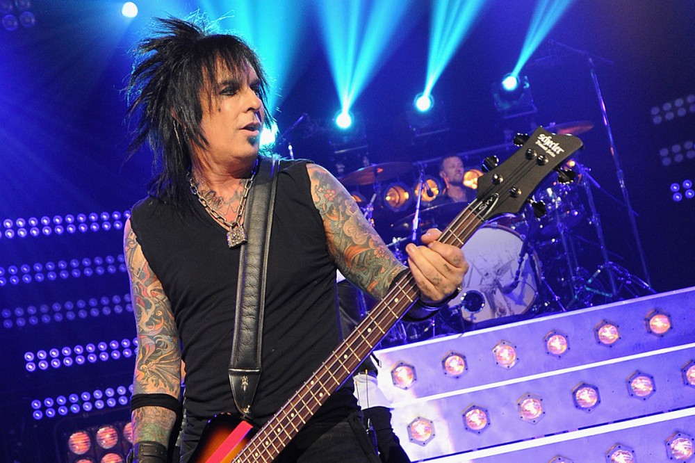 New Nikki Sixx Memoir + Sixx: A.M. ‘Hits’ Collection Coming This Fall New Nikki Sixx Memoir + Sixx: A.M. ‘Hits’ Collection Coming This Fall