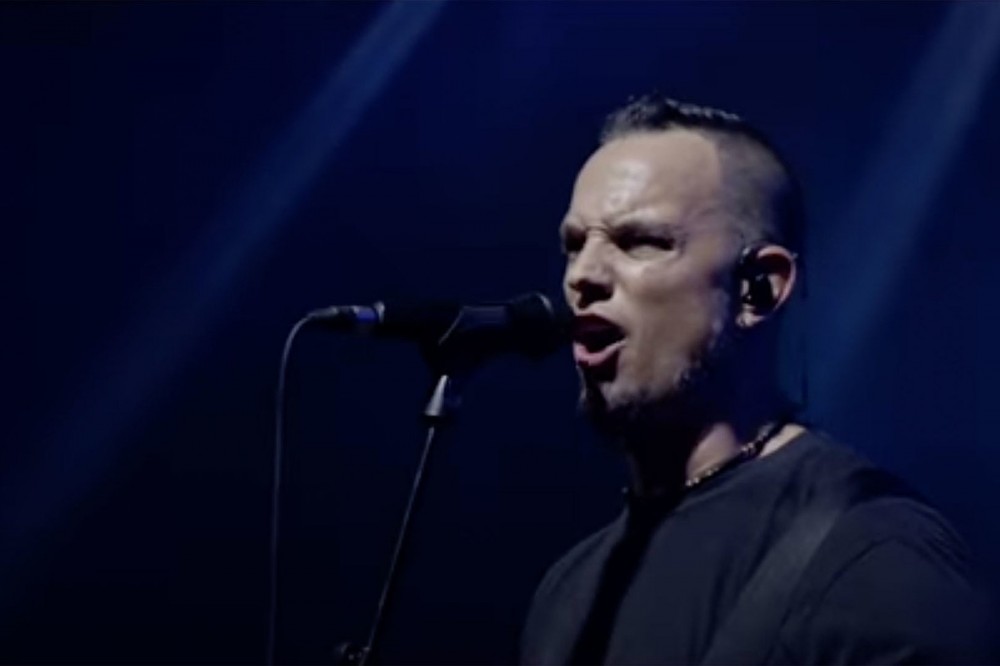 Tremonti Release Crushing Live Video for Epic New Song ‘A World Away’ Tremonti Release Crushing Live Video for Epic New Song ‘A World Away’
