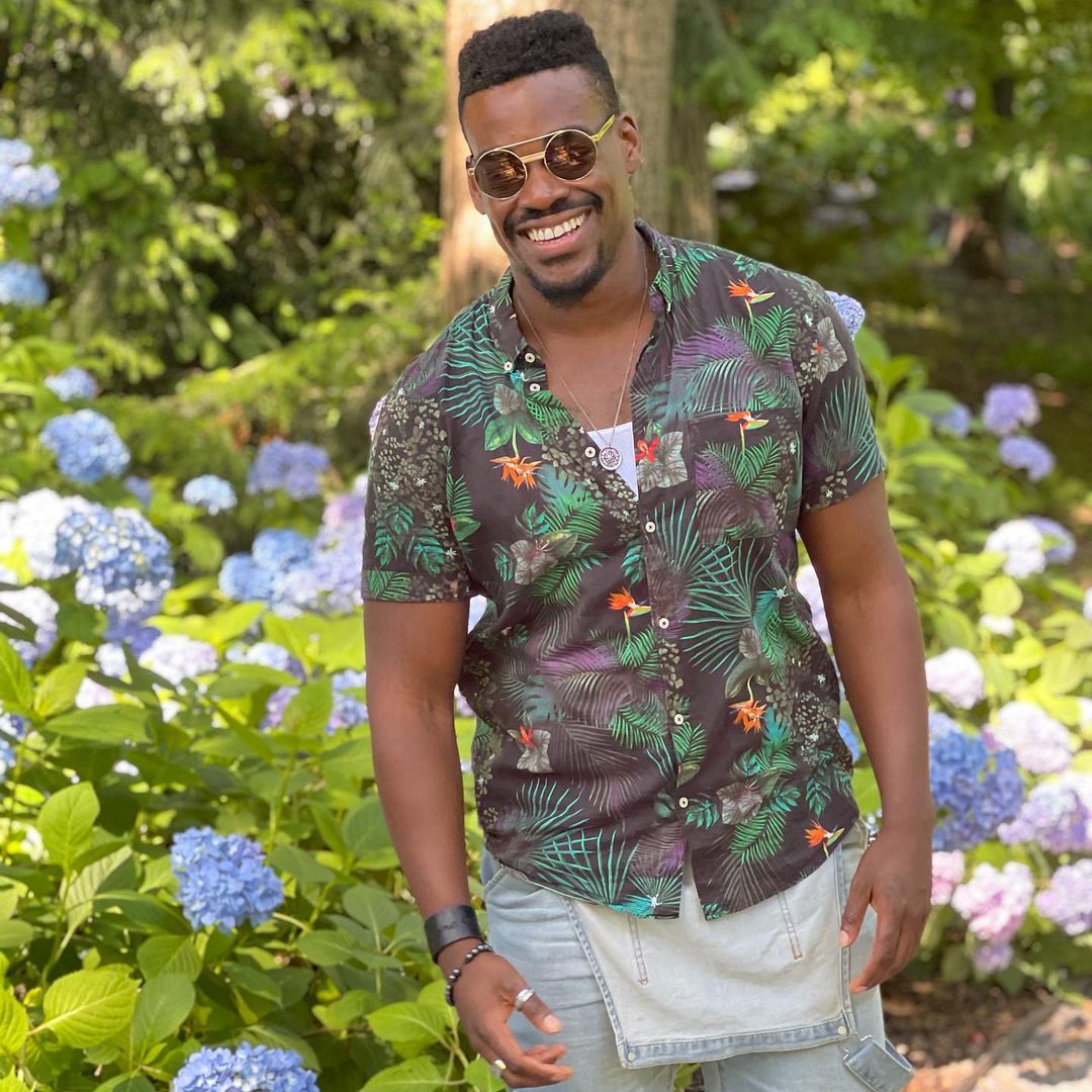 Steven Charles Drops Visually-Appealing Visualizer for “Stay” Steven Charles Drops Visually-Appealing Visualizer for “Stay”