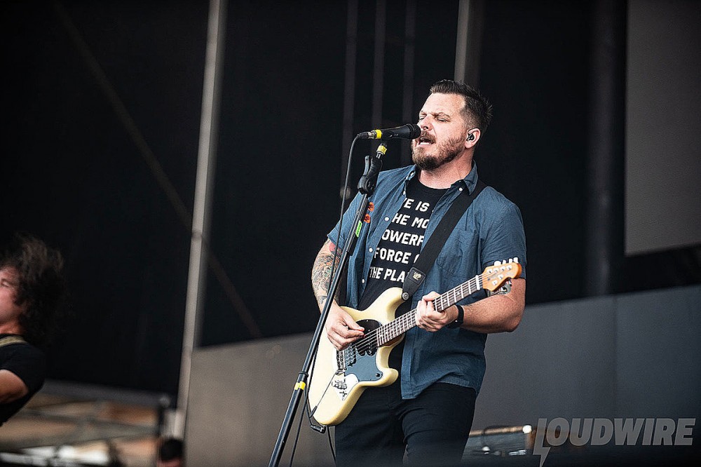 Thrice’s Dustin Kensrue – ‘I’m Committed to Hope, Because Hope Leads to Action’ Thrice’s Dustin Kensrue – ‘I’m Committed to Hope, Because Hope Leads to Action’