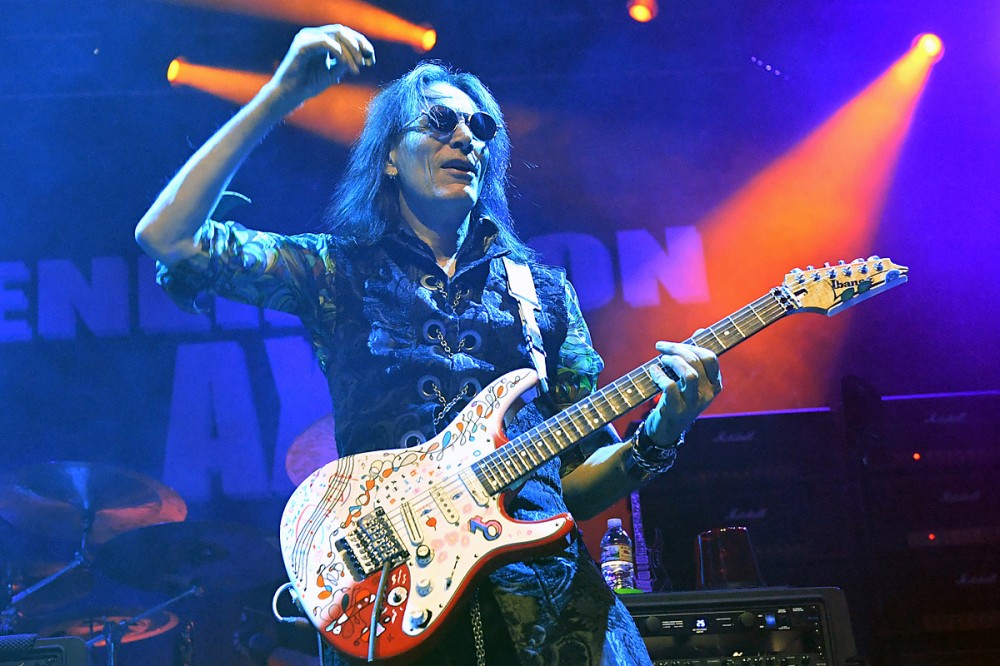 Steve Vai Reveals Massive 54-Date 2022 U.S. Tour Steve Vai Reveals Massive 54-Date 2022 U.S. Tour