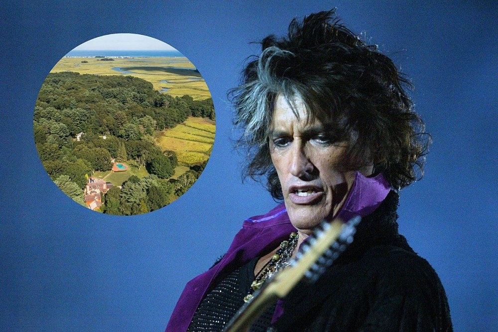Look at Aerosmith Guitarist Joe Perry’s $4.5 Million Massachusetts Home Look at Aerosmith Guitarist Joe Perry’s $4.5 Million Massachusetts Home