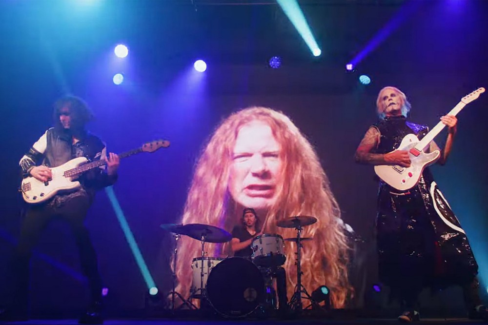 John 5 Unveils ‘Que Pasa’ Video With Dave Mustaine, Announces New Album John 5 Unveils ‘Que Pasa’ Video With Dave Mustaine, Announces New Album