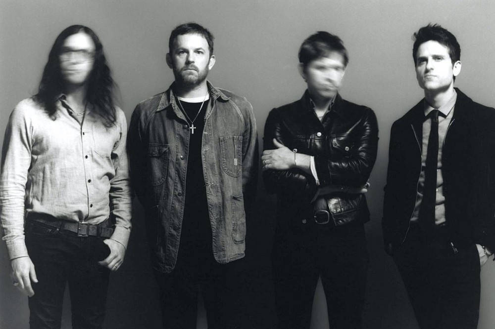 Kings of Leon Cancel Upcoming Shows Due to Family ‘Medical Crisis’ Kings of Leon Cancel Upcoming Shows Due to Family ‘Medical Crisis’