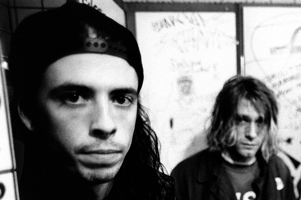 Dave Grohl Received False Kurt Cobain Death Call a Month Prior to Actual Passing Dave Grohl Received False Kurt Cobain Death Call a Month Prior to Actual Passing