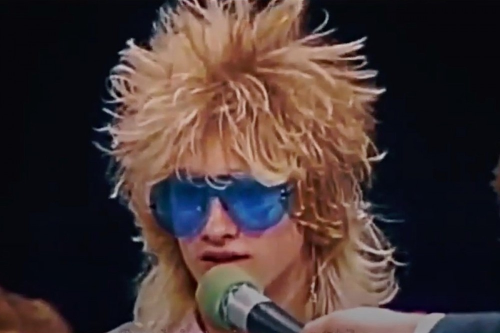 A Young Layne Staley Once Criticized the PMRC on a TV Show A Young Layne Staley Once Criticized the PMRC on a TV Show