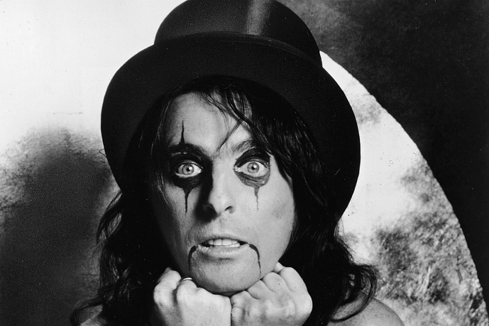 Alice Cooper Explains Why He Became ‘The Villain’ of Rock ‘n’ Roll Alice Cooper Explains Why He Became ‘The Villain’ of Rock ‘n’ Roll