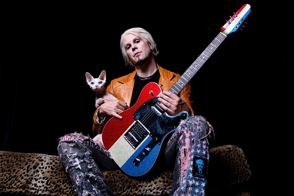 John 5 ‘Sinner’ Race Car Replica Now Available as a Diecast Collectible John 5 ‘Sinner’ Race Car Replica Now Available as a Diecast Collectible