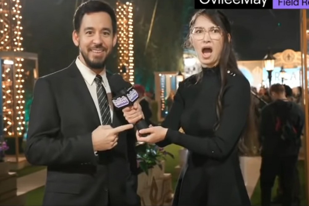 Twitch Streamer Doesn’t Realize She’s Interviewing Linkin Park’s Mike Shinoda, Freaks Out Twitch Streamer Doesn’t Realize She’s Interviewing Linkin Park’s Mike Shinoda, Freaks Out