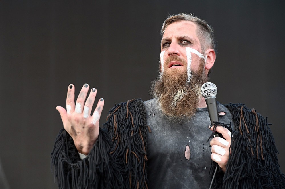 Ded’s Joe Cotela Explains How Mental Illness Inspires His Songwriting Ded’s Joe Cotela Explains How Mental Illness Inspires His Songwriting