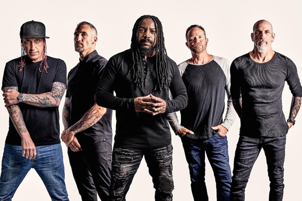 Sevendust Reveal ‘What You’ve Become’ Remix, Add Five Songs for ‘Blood & Stone’ Deluxe Release Sevendust Reveal ‘What You’ve Become’ Remix, Add Five Songs for ‘Blood & Stone’ Deluxe Release