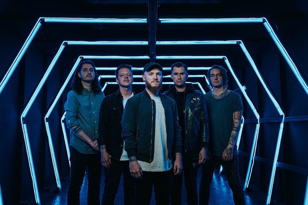 We Came As Romans Debut Emotional New Song ‘Plagued’ + Announce ‘Darkbloom’ Album We Came As Romans Debut Emotional New Song ‘Plagued’ + Announce ‘Darkbloom’ Album