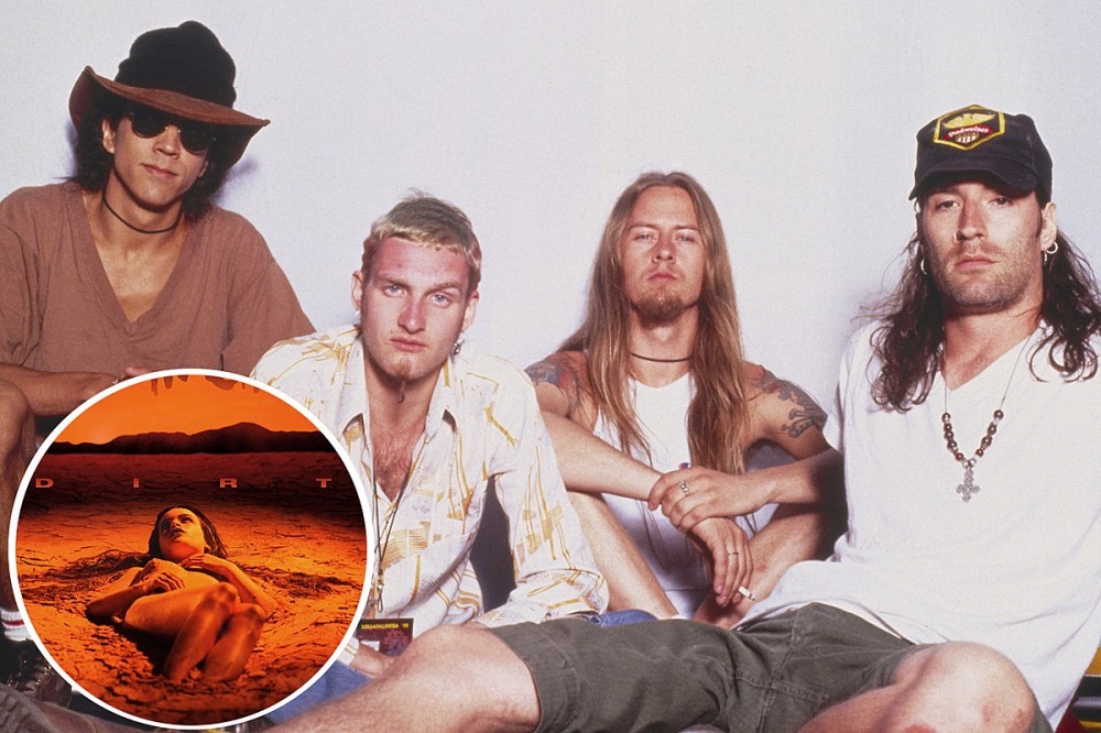 Funko Pop! Box Set for 30th Anniversary of Alice In Chains’ ‘Dirt’ Is Coming Funko Pop! Box Set for 30th Anniversary of Alice In Chains’ ‘Dirt’ Is Coming