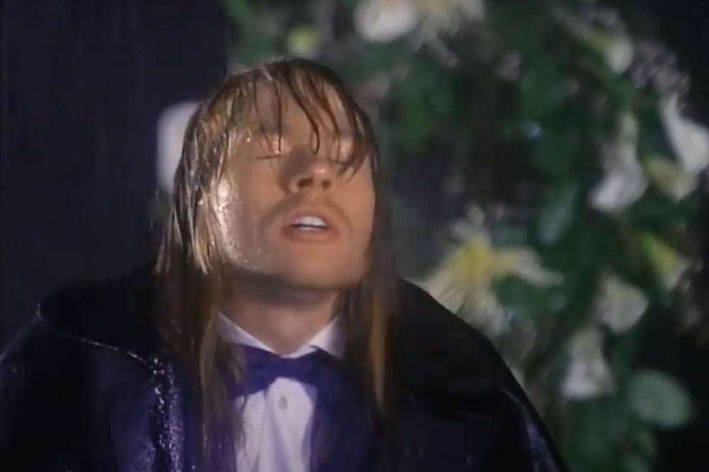 Guns N’ Roses’ ‘November Rain’ First Video Older Than YouTube to Hit 1 Billion Views Guns N’ Roses’ ‘November Rain’ First Video Older Than YouTube to Hit 1 Billion Views