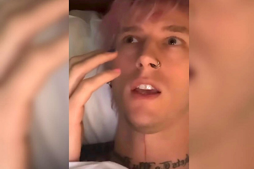 Machine Gun Kelly Slams Mystery Graffiti Artist Who Tagged Tour Bus – ‘You’re So Dumb’ Machine Gun Kelly Slams Mystery Graffiti Artist Who Tagged Tour Bus – ‘You’re So Dumb’