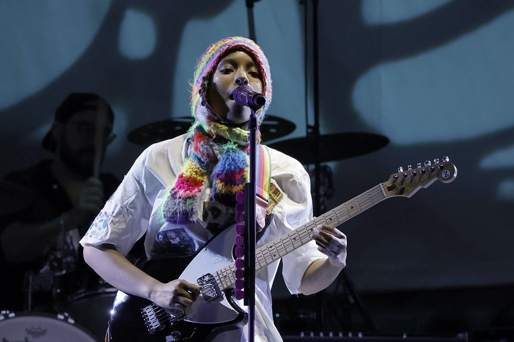 WILLOW Announces Her Second Rock Album ‘COPINGMECHANISM’ WILLOW Announces Her Second Rock Album ‘COPINGMECHANISM’