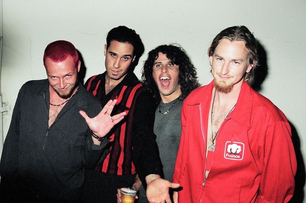 Poll: What’s the Best Stone Temple Pilots Album? – Vote Now Poll: What’s the Best Stone Temple Pilots Album? – Vote Now