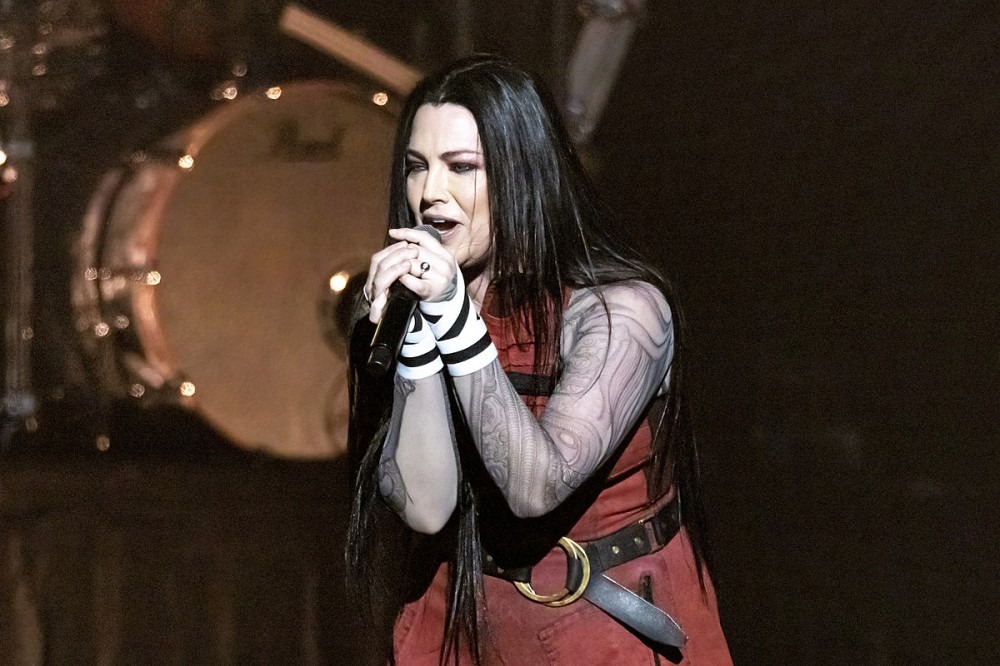 Amy Lee Names the Best Song for Someone Just Getting Into Evanescence Amy Lee Names the Best Song for Someone Just Getting Into Evanescence