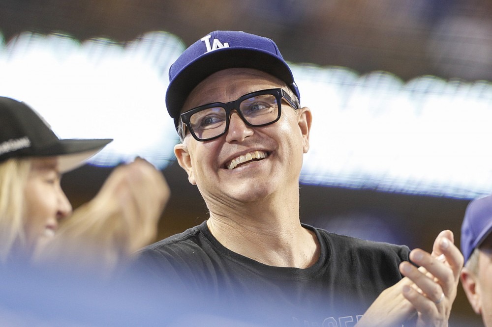 Mark Hoppus Makes Surprise Onstage Appearance at Pop-Punk Band’s Show Mark Hoppus Makes Surprise Onstage Appearance at Pop-Punk Band’s Show