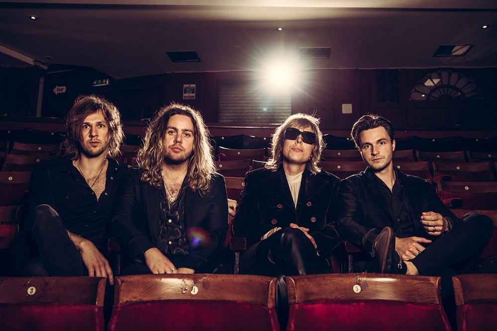 The Struts Drop Catchy, Sunset Strip-Inspired New Song ‘Fallin’ With Me’ The Struts Drop Catchy, Sunset Strip-Inspired New Song ‘Fallin’ With Me’