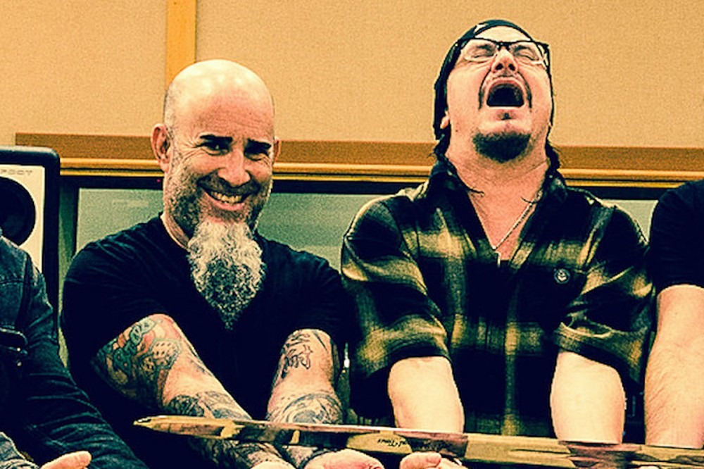Scott Ian Once Asked Faith No More Vocalist Mike Patton to Join Anthrax Scott Ian Once Asked Faith No More Vocalist Mike Patton to Join Anthrax
