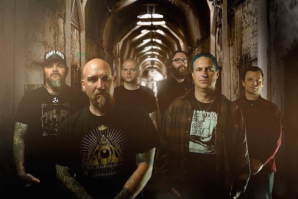 Neurosis Issue Statement on Scott Kelly’s Admission of Abusing His Family