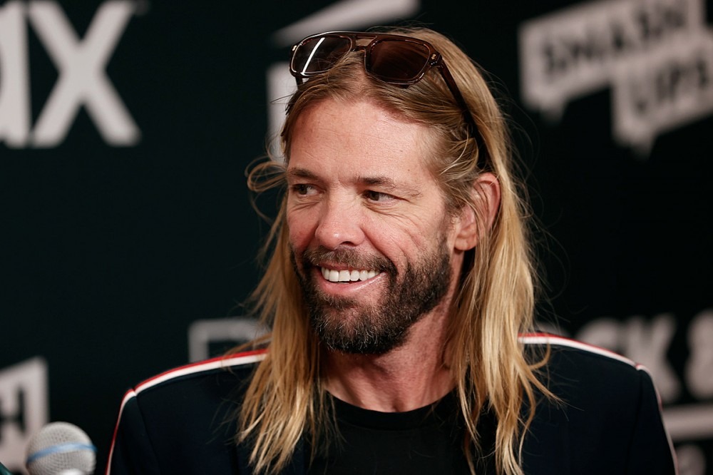 Artists + Fans React to Taylor Hawkins Tribute Concert at Wembley Stadium Artists + Fans React to Taylor Hawkins Tribute Concert at Wembley Stadium