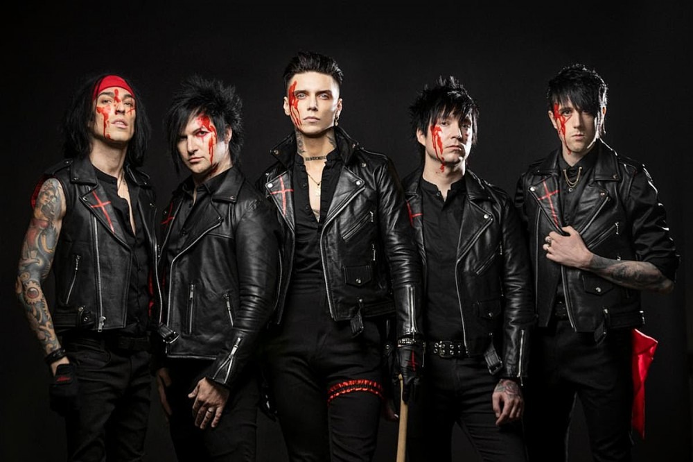 Black Veil Brides Still Feel That Fan Connection With ‘Saviour II,’ Announce New EP Black Veil Brides Still Feel That Fan Connection With ‘Saviour II,’ Announce New EP