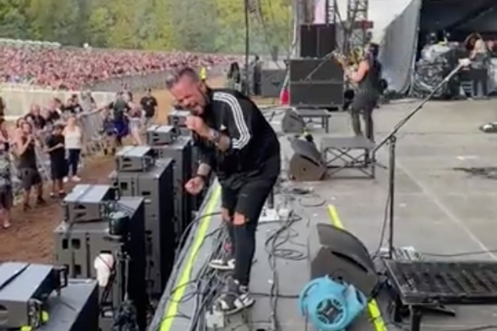 Saliva Reunite With Singer Josey Scott at Blue Ridge Rock Festival Saliva Reunite With Singer Josey Scott at Blue Ridge Rock Festival