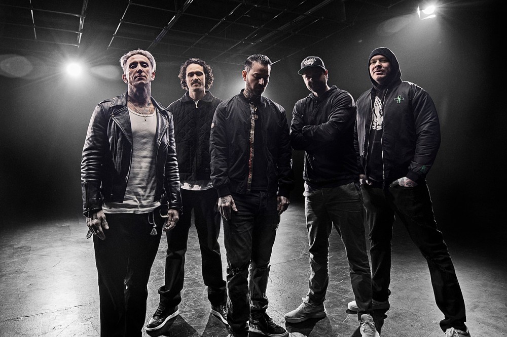 Hollywood Undead Earn 11 New Platinum + Gold Song Certifications Hollywood Undead Earn 11 New Platinum + Gold Song Certifications