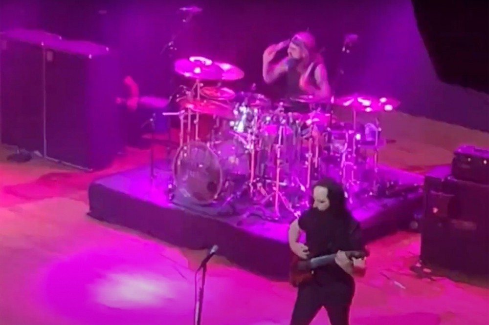 Watch Dream Theater’s John Petrucci + Mike Portnoy Play Live Together for First Time in 12 Years Watch Dream Theater’s John Petrucci + Mike Portnoy Play Live Together for First Time in 12 Years